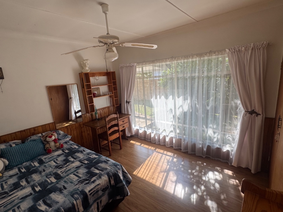 4 Bedroom Property for Sale in Flamwood North West